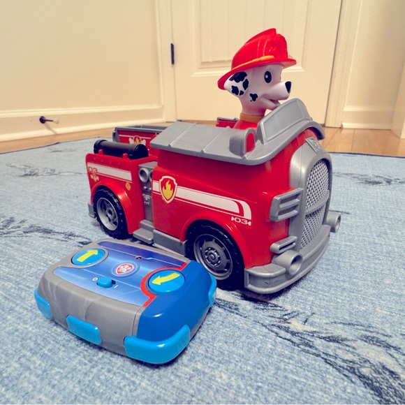 Paw Patrol Marshall trucks - Picture 1 of 8